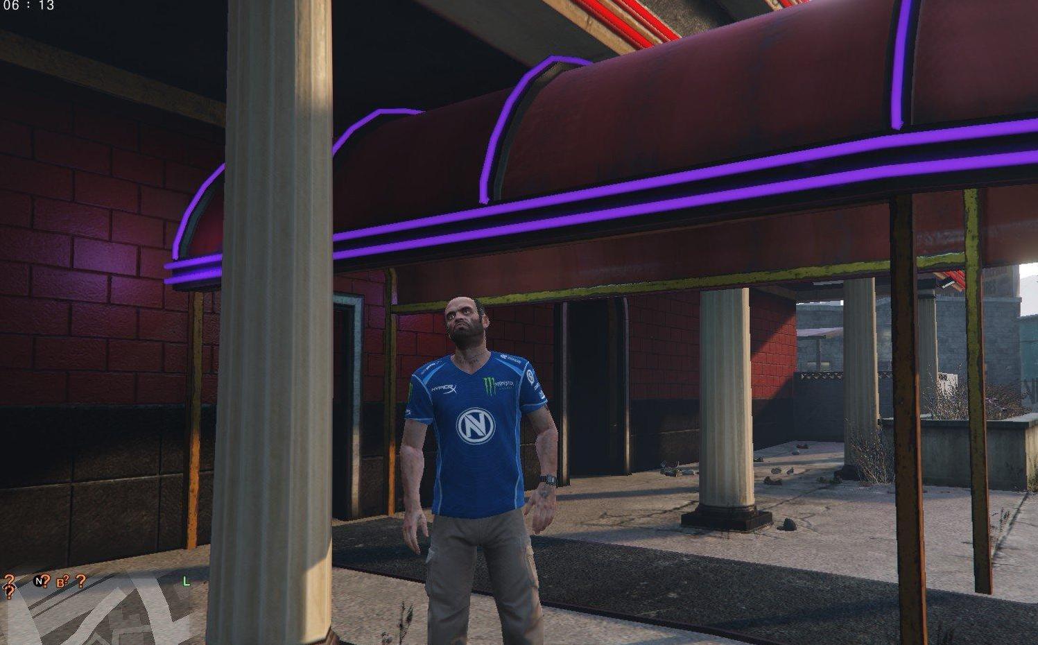 侠盗猎车5Envyus战队T恤（崔佛）MOD下载
