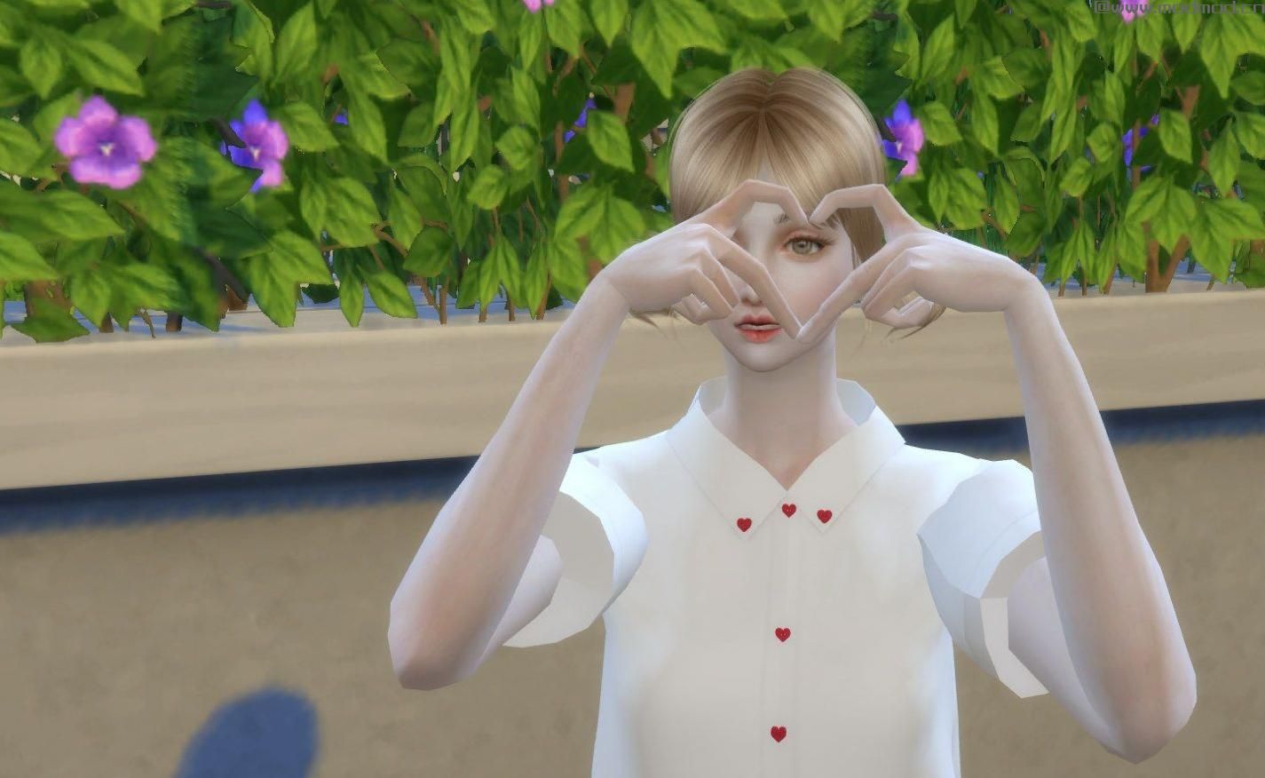 模拟人生4MOD：软萌易推倒萝莉和气场超霸气女王，情侣没毛病