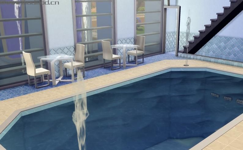 时 钟 塔 广 场 泳 池 版