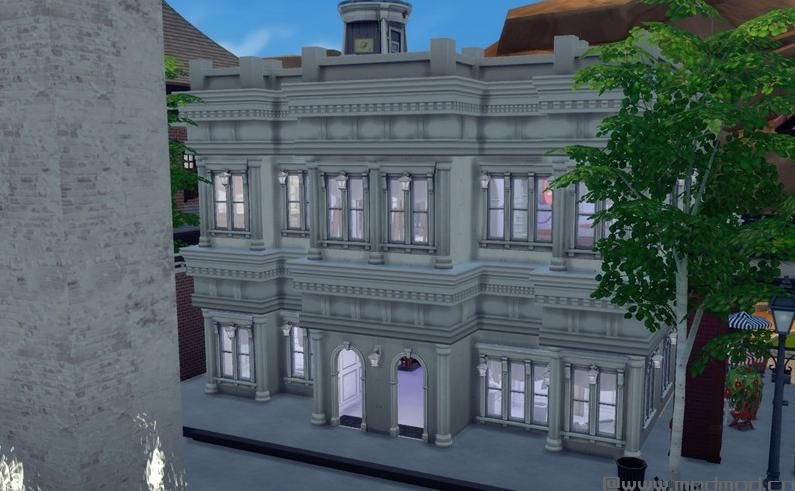 时 钟 塔 广 场 泳 池 版