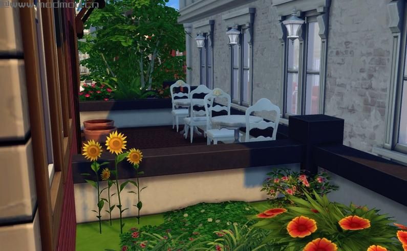 时 钟 塔 广 场 泳 池 版