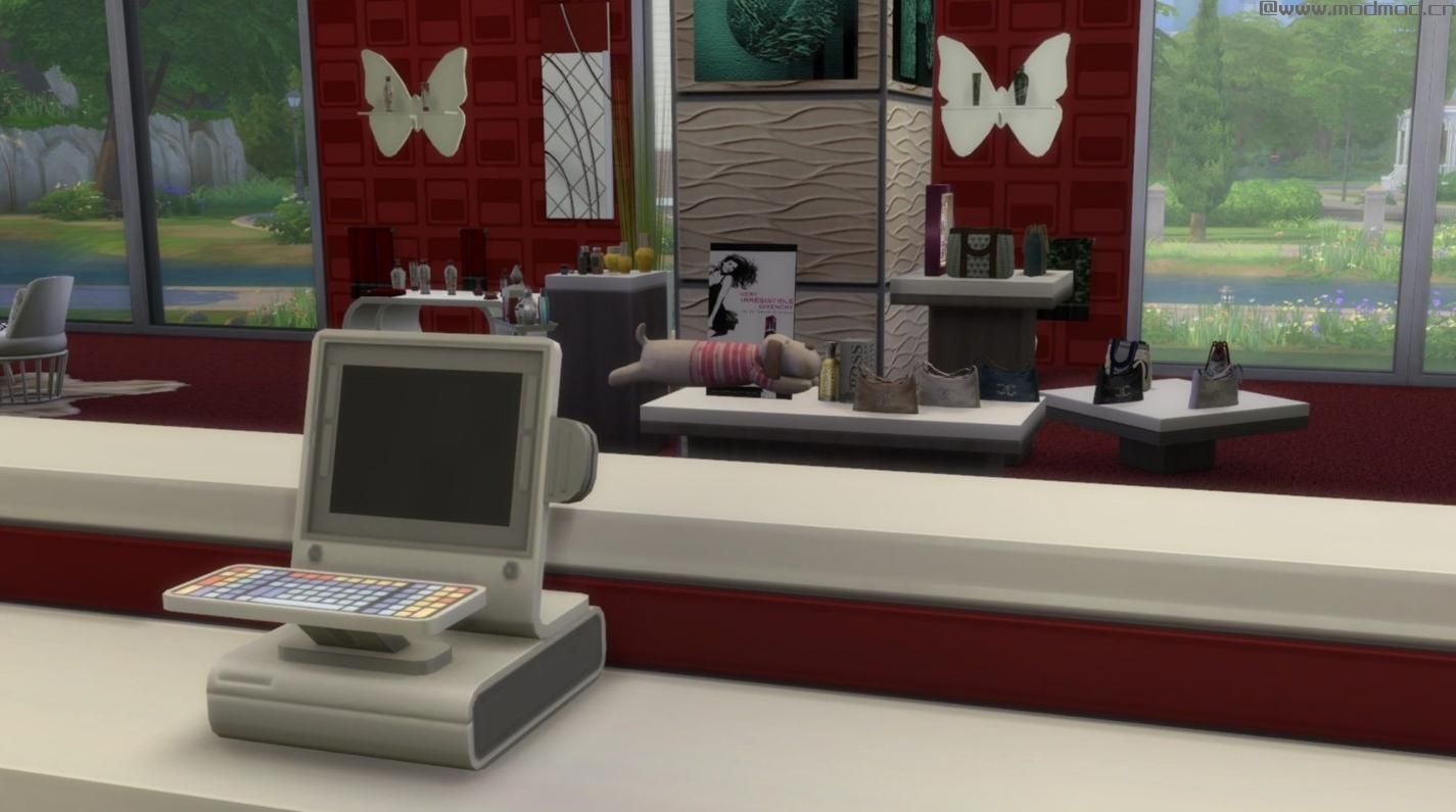  一个小小的奢侈品店(主营化妆品,香水,包包,漂亮小物件)