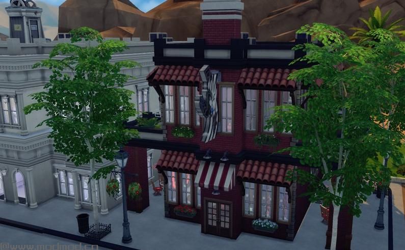 时 钟 塔 广 场 泳 池 版