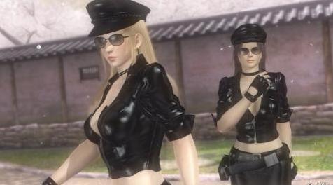 死或生5MOD Sarah Bryant and Helena Douglas Bedroom Police