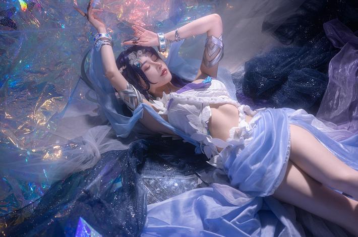 「王者荣耀cosplay」：露兒大魔王_cosplayer海月图片简直太美啦！