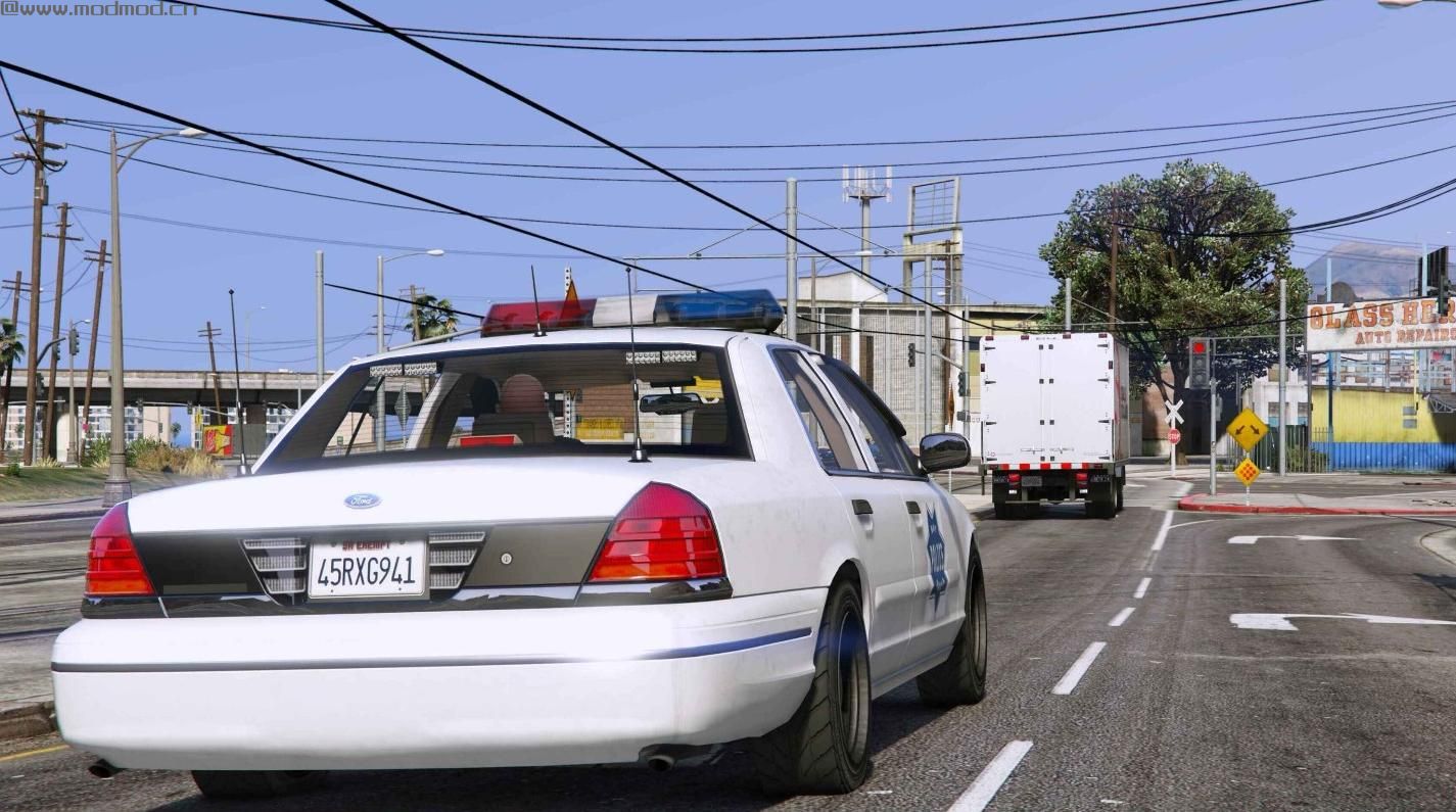 侠盗猎车手5MOD  1999 CVPI with Honeycomb grill