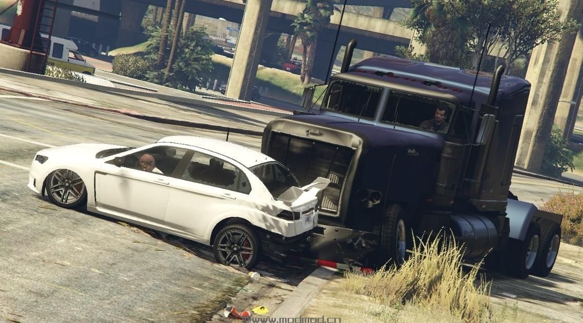 侠盗猎车手5MOD Semi-Realistic Vehicle Physics V