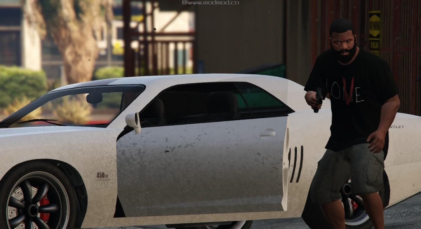 侠盗猎车手5MOD VLONE Lone Love T-Shirt (Black)