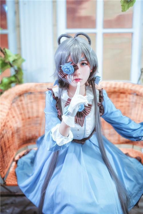 Vsinger 山茶洛天依cosplay