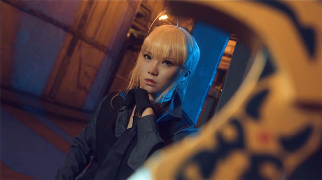 FateZero黑西装saber,cosplay,二次元