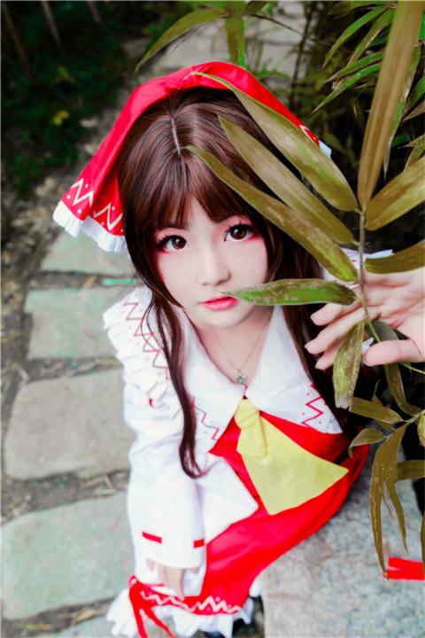 《东方project》 博丽灵梦cosplay