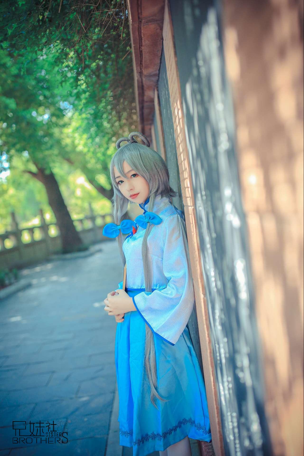 洛城书苑洛天依Cosplay,cosplay,二次元