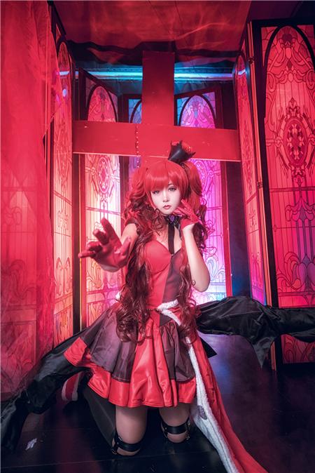 《爱丽丝漫游仙境》红心女王手办版,cosplay,二次元