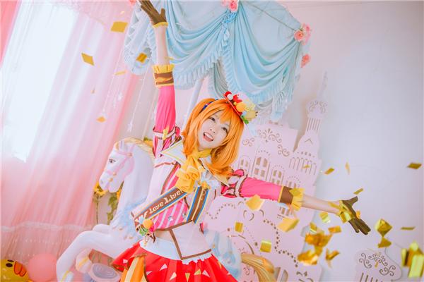 《LoveLive！》高坂穗乃果冰淇淋觉醒cosplay,cosplay图片,二次元图片