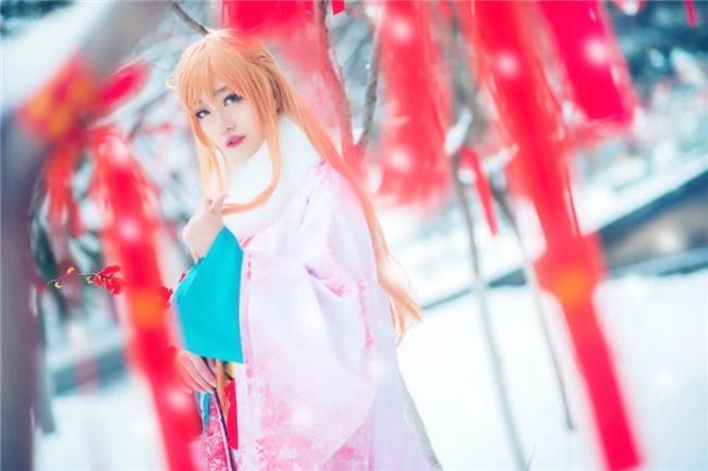 《刀剑神域》亚丝娜和服cosplay