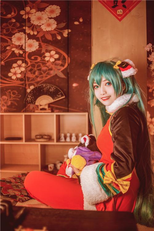 《Vsinger》新年初音 cosplay,cosplay图片,二次元图片