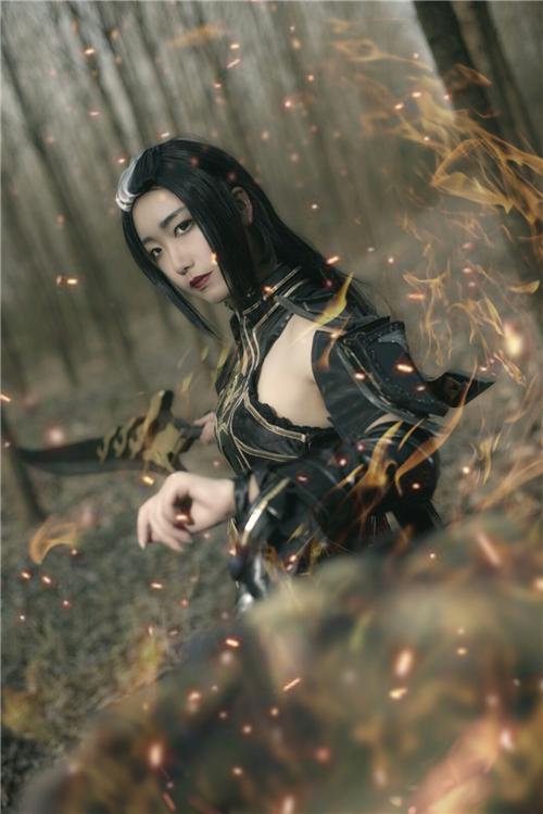 《剑网三》苍云成女cosplay