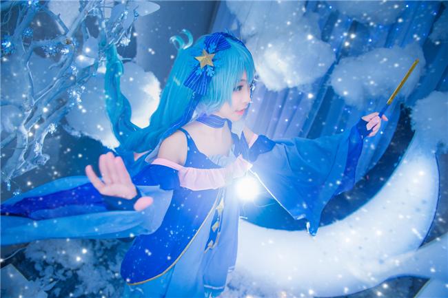 《Vsinger》初音未来 星与雪的公主cosplay,cosplay图片,二次元图片