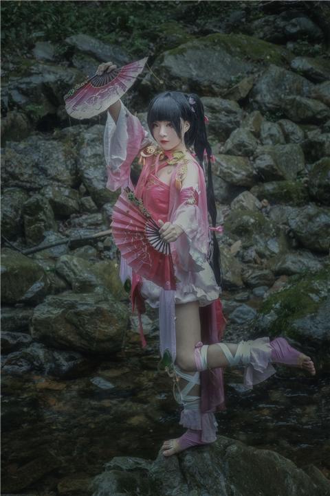 《剑网三》儒风秀萝cosplay