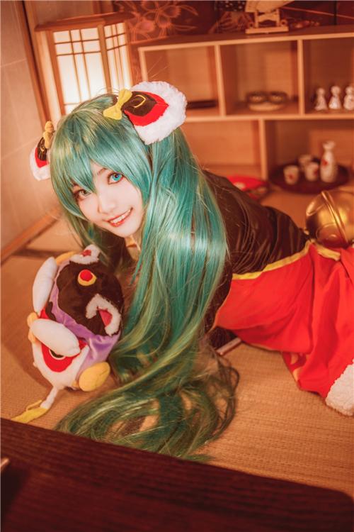 《Vsinger》新年初音 cosplay,cosplay图片,二次元图片