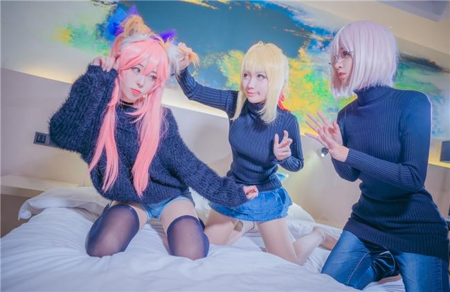 《FATE》同人毛衣cosplay