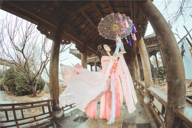 《剑网三》儒风秀娘cosplay