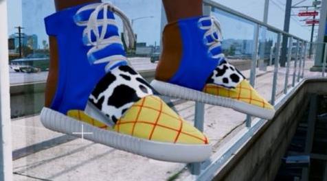 侠盗猎车手5MOD YEEZY 750 WOODY