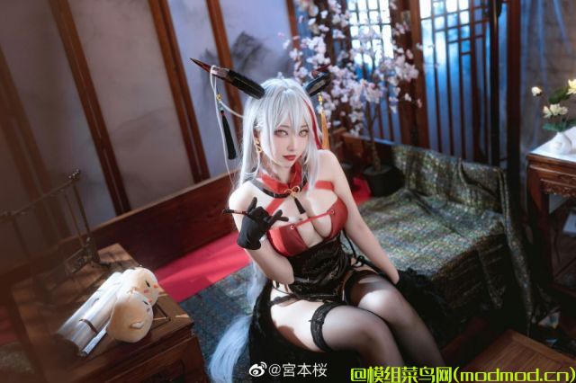 宫本桜cos金龙腾祥云埃吉尔