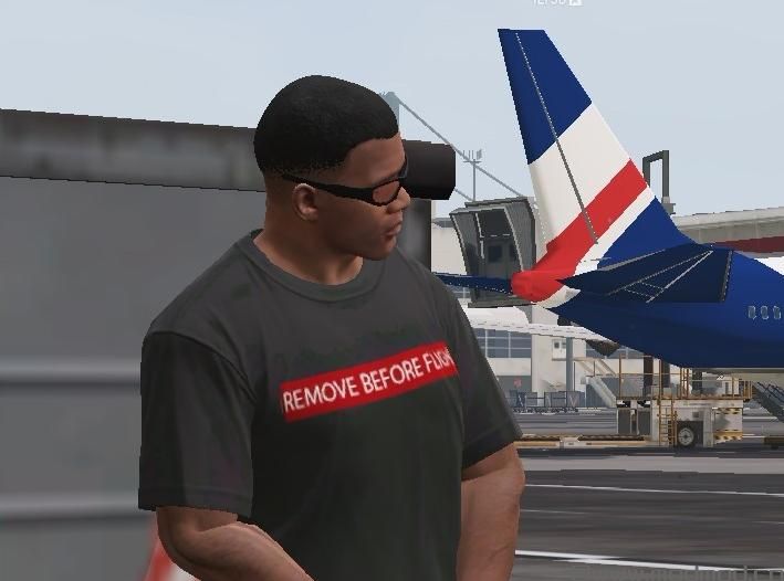 侠盗猎车手5MOD Franklin T-Shirt - Remove Before Flight Aviation