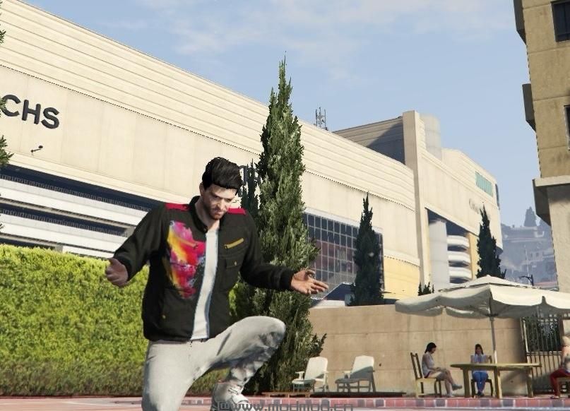 侠盗猎车手5「GTA5」Mod: 为您想要的任何人定制实用的轰炸机