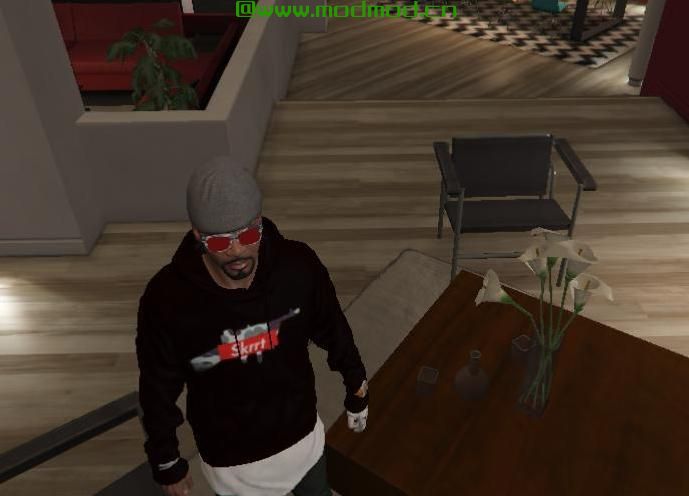 侠盗猎车手5「GTA5」Mod: Skrrt连帽衫