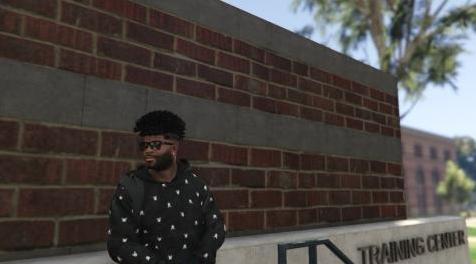 侠盗猎车手5「GTA5」Mod: 至尊x花花公子连帽衫