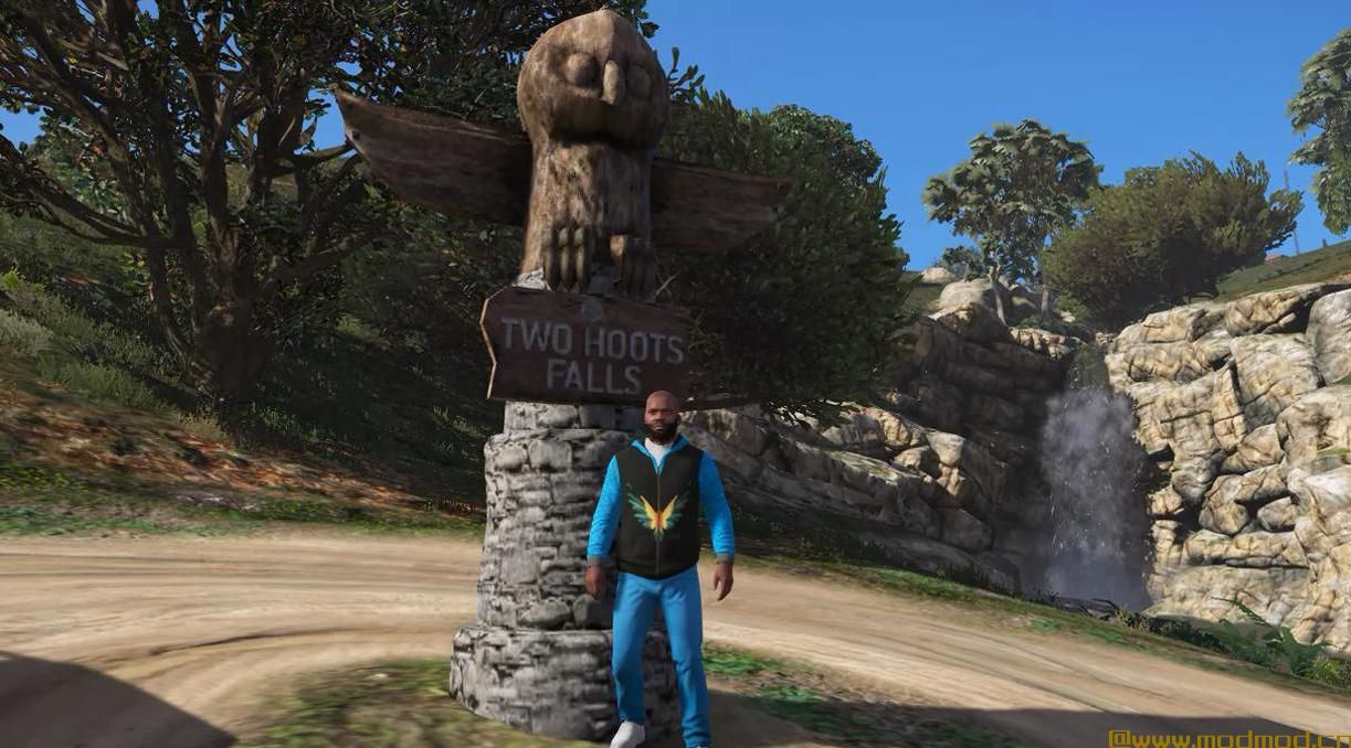 侠盗猎车手5「GTA5」Mod: 特立独行的蓝色连帽衫