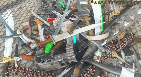 MikeMoore的MCAM  - 近战收藏和冒险Mod（武器包）