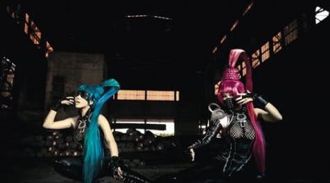 上古卷轴5：天际MOD 剑灵青狼/红狼